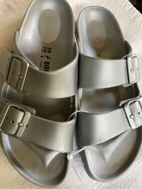 New w/o Box Birkenstock Arizona EVA Gray Ladies 8 / Men 6 lightweight